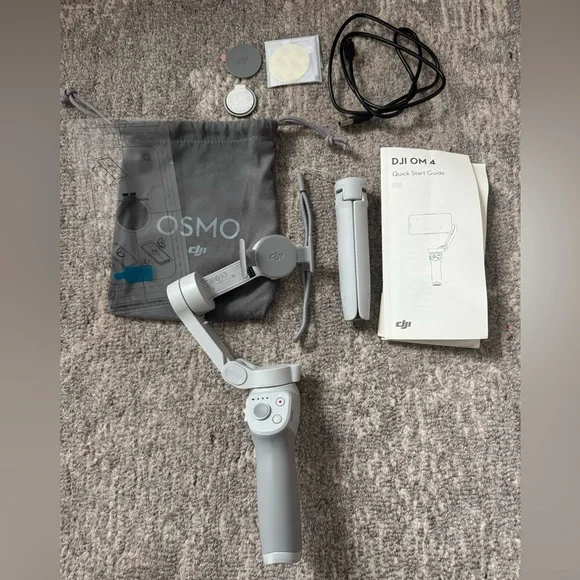 DJI OM 4 - Handheld 3-Axis Smartphone Gimbal Stabilizer - Picture 1 of 7